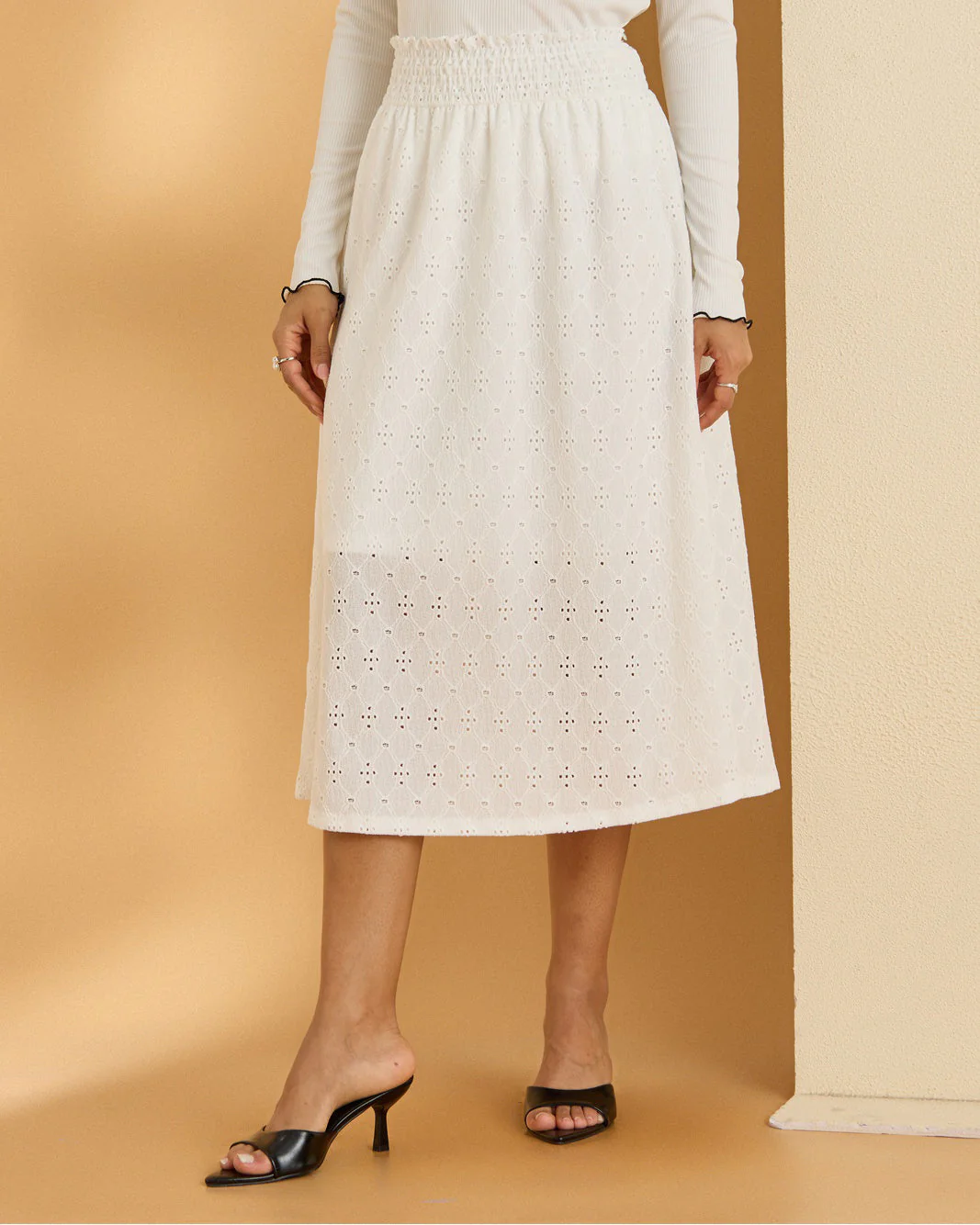 Women Bottomwear garment image