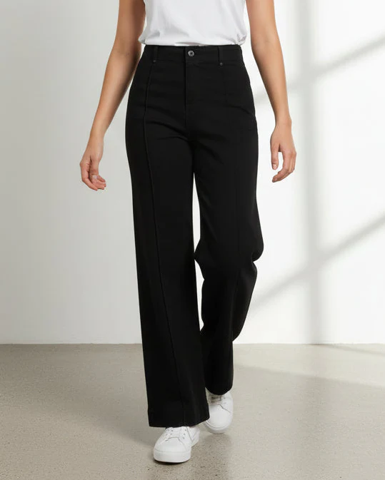 Women Jeans garment image