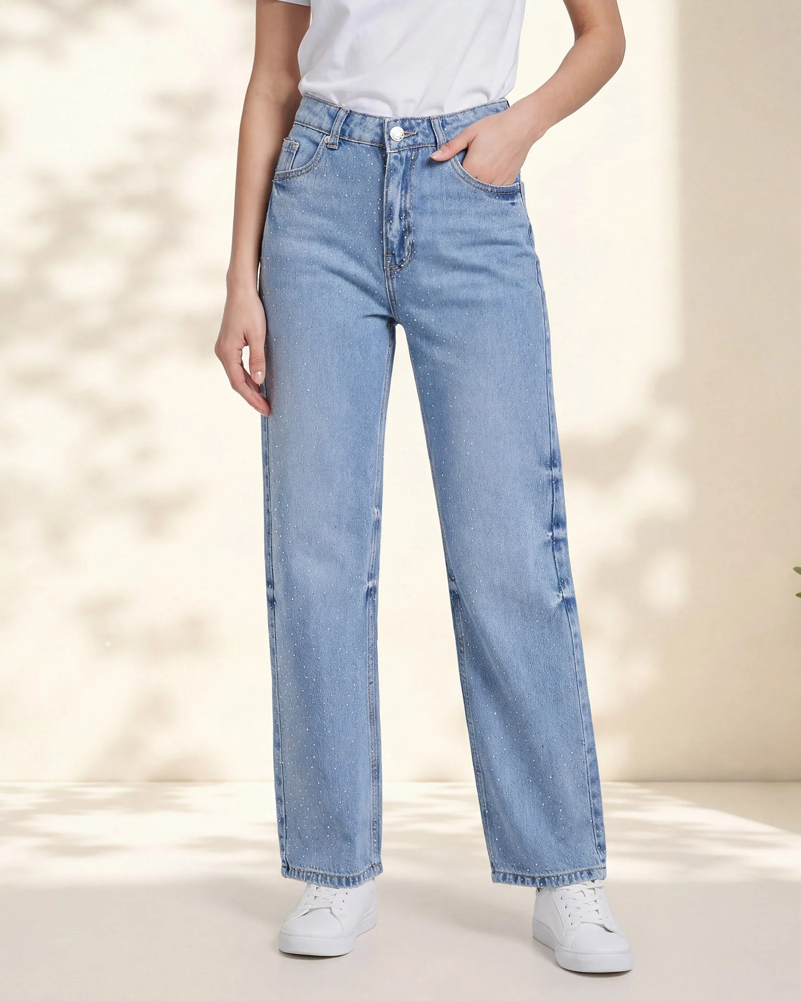 Women Jeans garment image